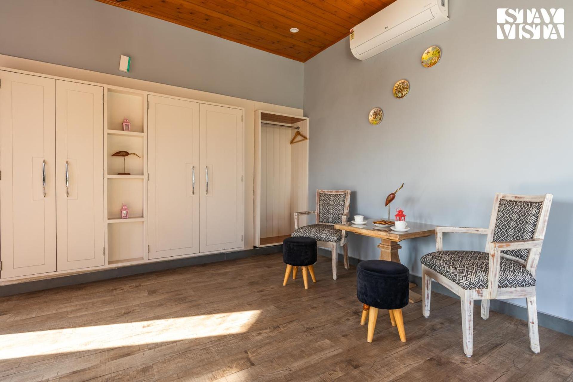 Stayvista At Serene With Outdoor Bonfire Barog Exterior foto