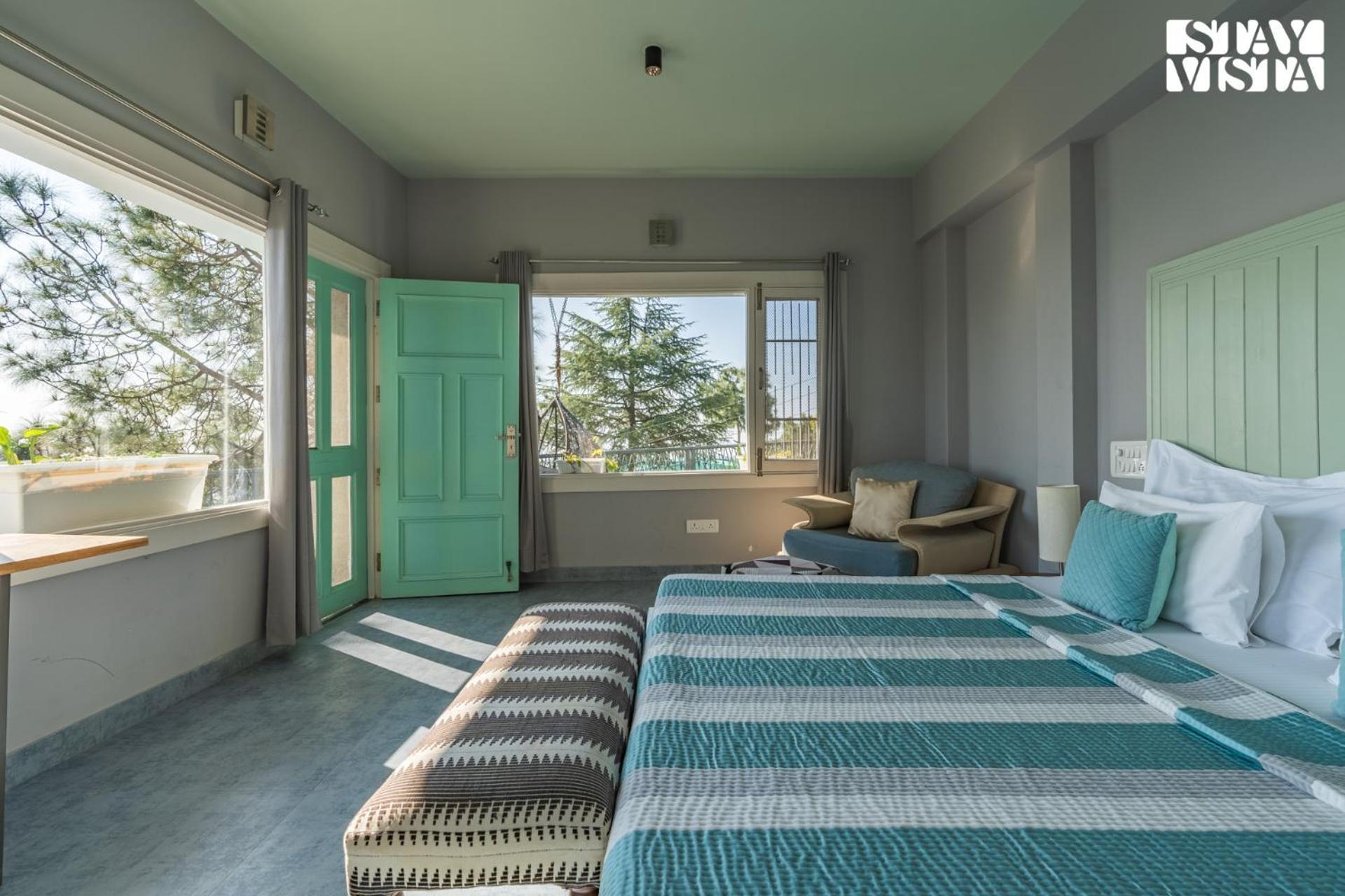 Stayvista At Serene With Outdoor Bonfire Barog Exterior foto