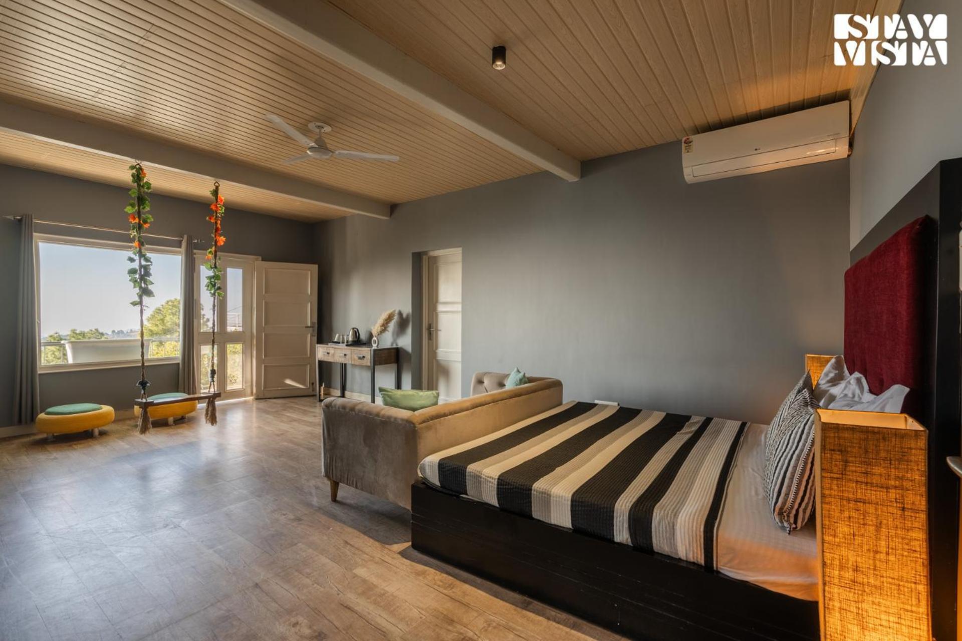 Stayvista At Serene With Outdoor Bonfire Barog Exterior foto